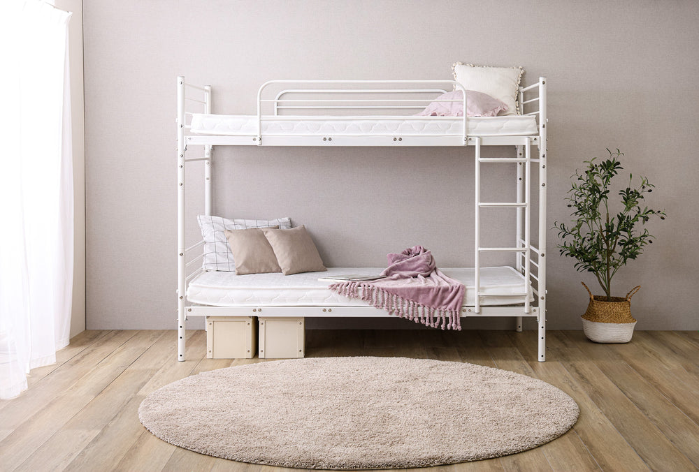 並べて連結も可能　パイプ2段ベッド