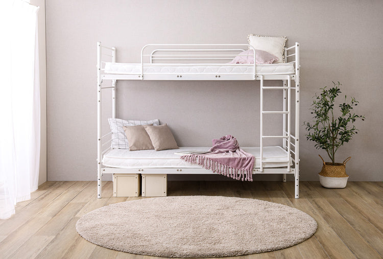 並べて連結も可能　パイプ2段ベッド